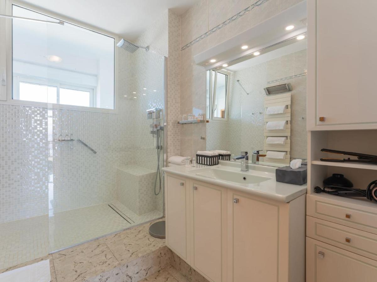 Apartment La Maison De Protis - Mse100 By Interhome