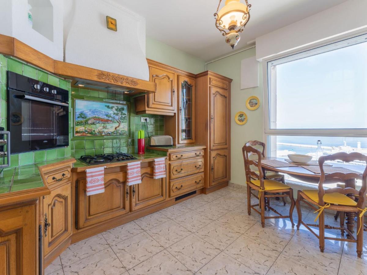 Apartment La Maison De Protis - Mse100 By Interhome *