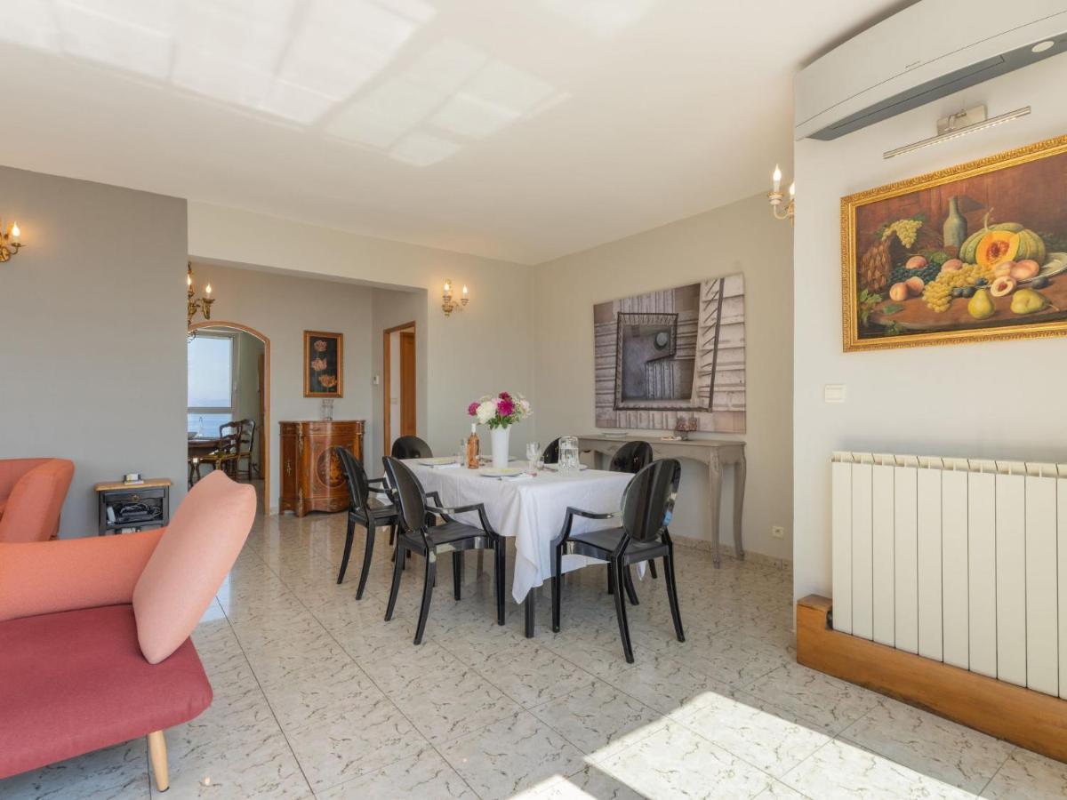 Apartment La Maison De Protis - Mse100 By Interhome *